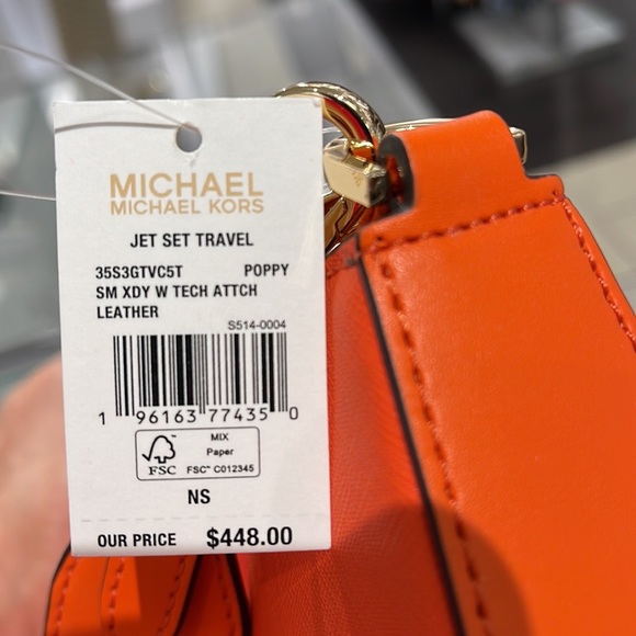 MICHAEL KORS JET SET TRAVEL SMALL SHOULDER CROSSBODY BAG WITH TECH ATTCH AIRPOD - Picture 5 of 16